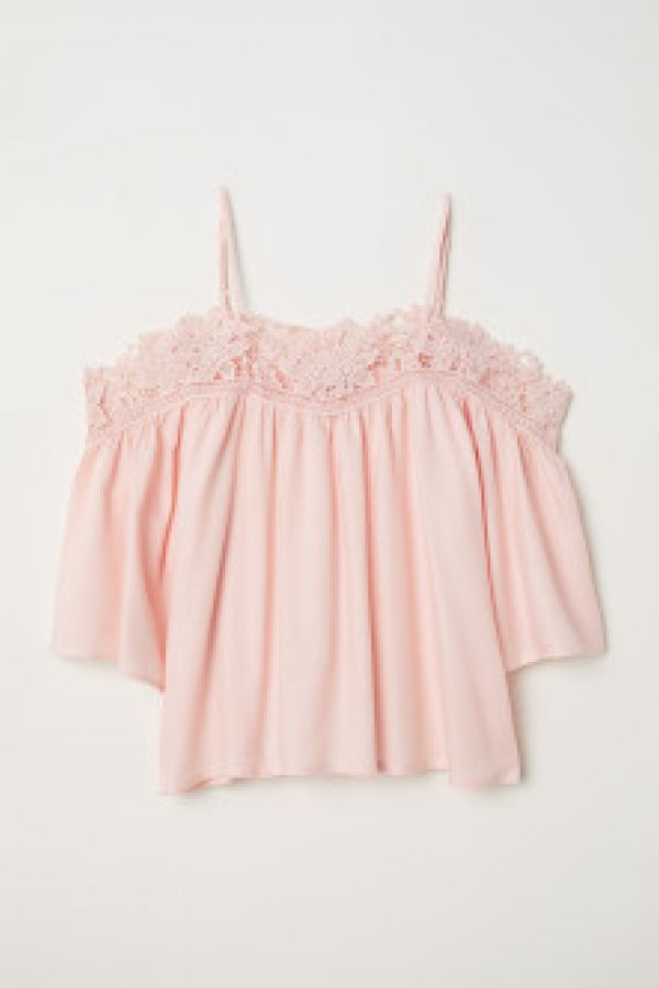  Bluza cu umerii goi