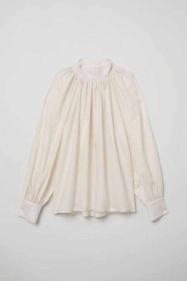  Bluza cu maneci bufante