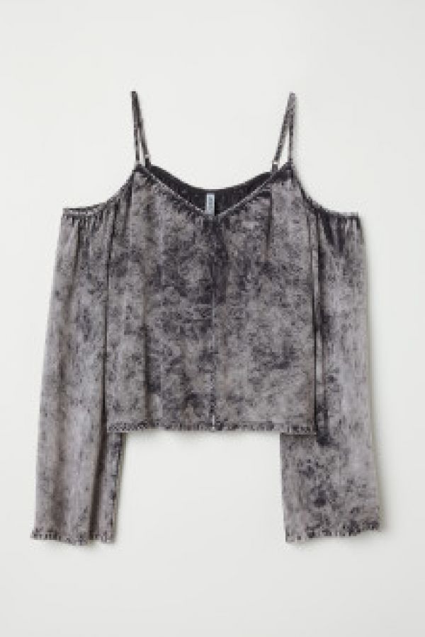  Bluza cu umerii goi