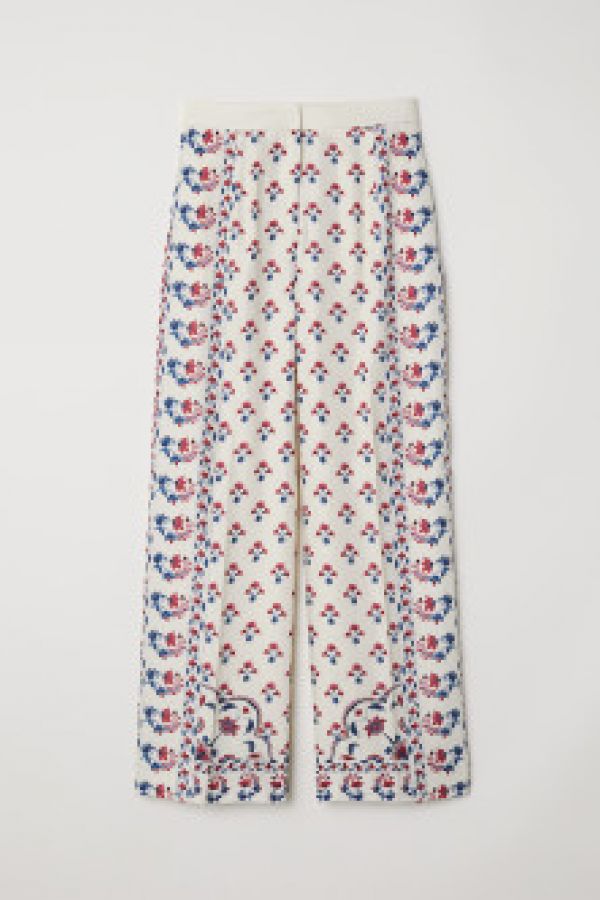  Pantaloni largi